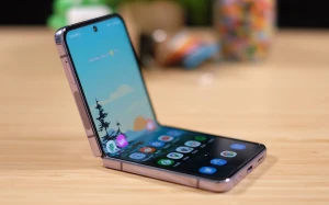 Samsung Galaxy Z Flip 5 получит SoC Snapdragon 8 Gen 2