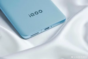 Смартфон iQOO 12 Pro получит защиту от воды 