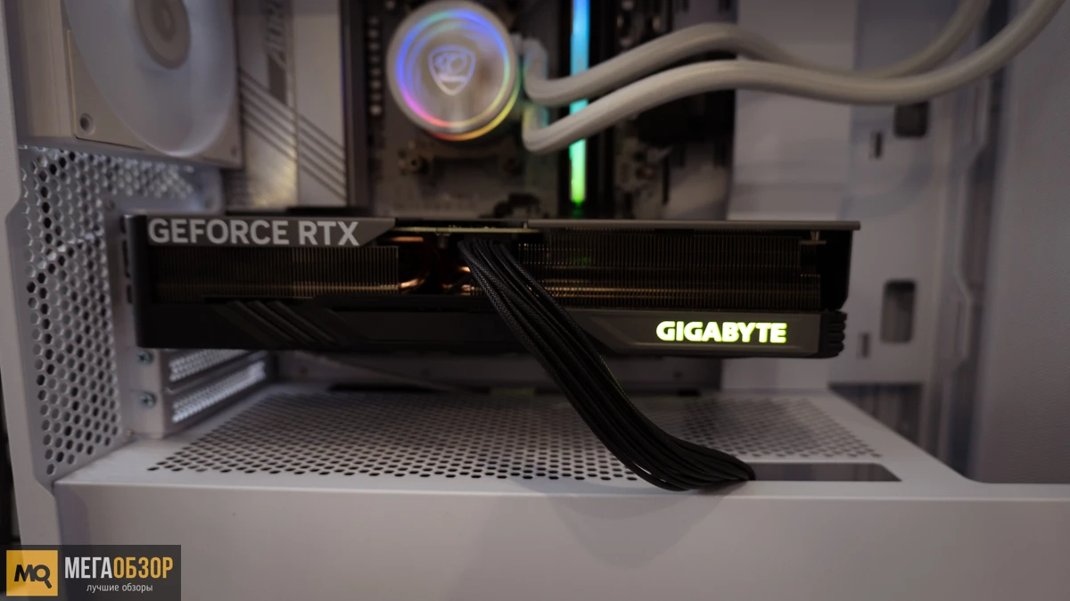 GeForce RTX 4070 Ti SUPER GAMING OC