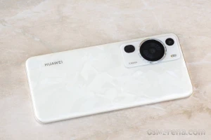 Выход смартфонов Huawei P70 отложили до апреля 
