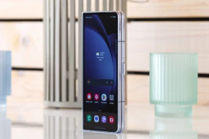 Samsung представит Z Fold6 Slim в начале 2025 года