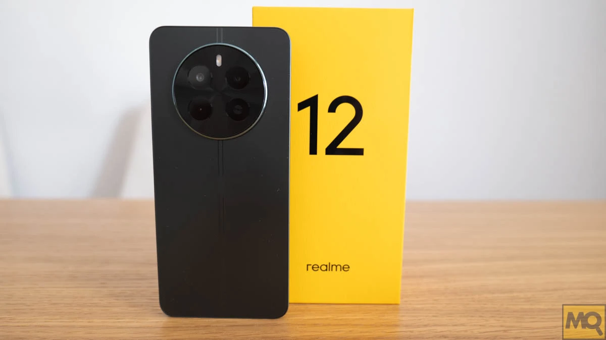 realme 12