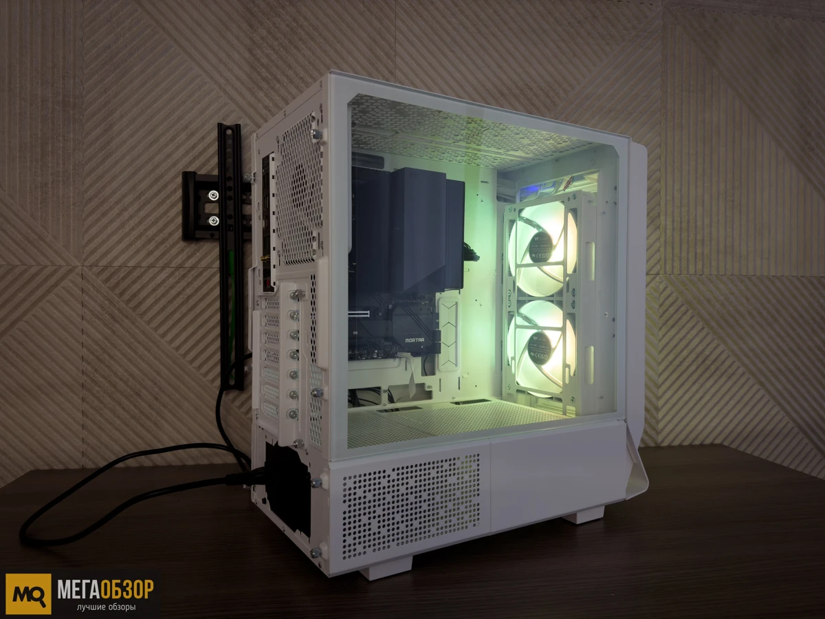 Thermaltake Ceres 350 MX Snow