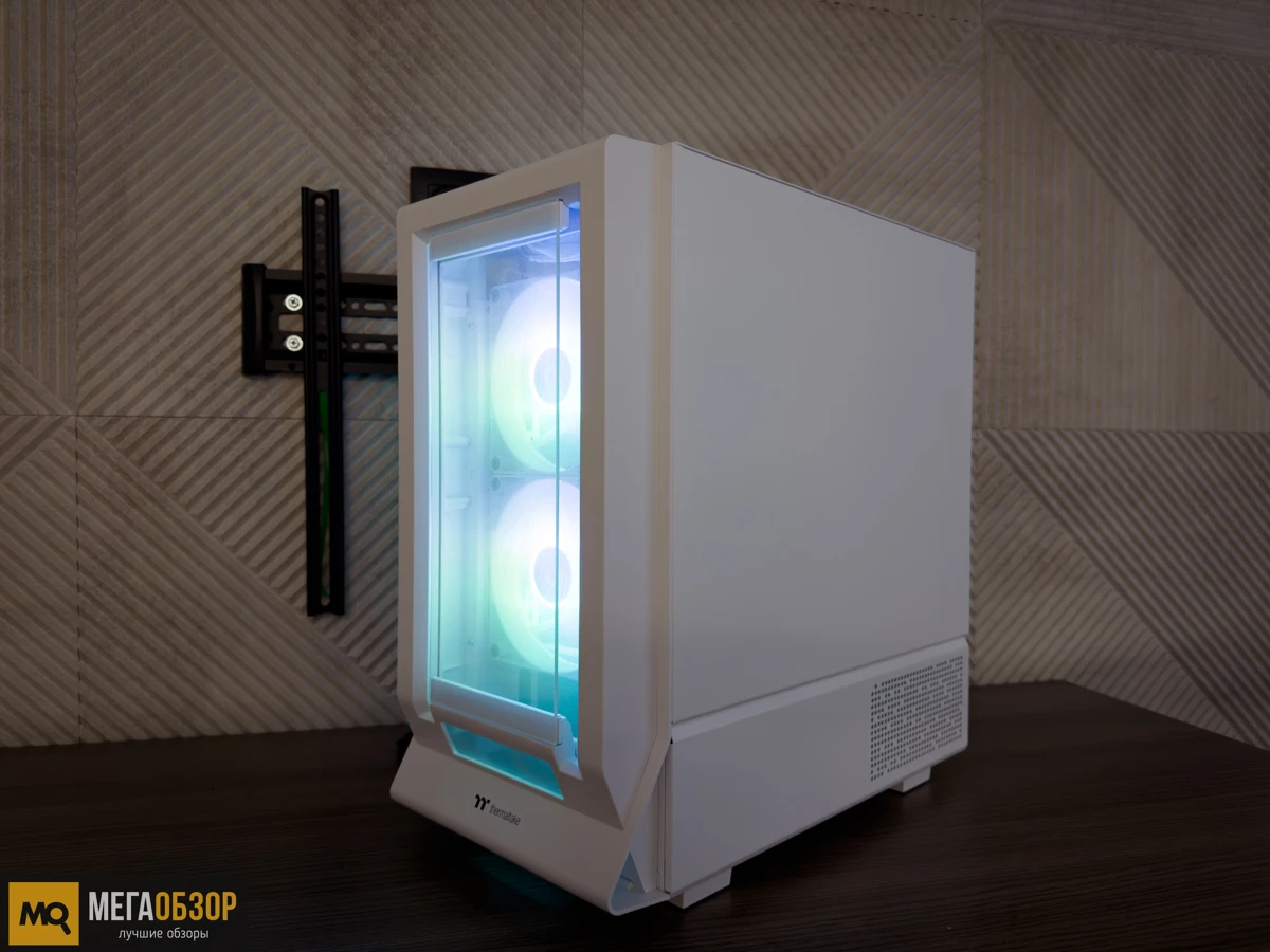 Thermaltake Ceres 350 MX Snow