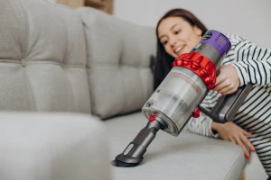 Не заряжается робот пылесос Dyson: что делать и как избежать проблем