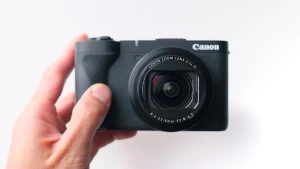 Компактную камеру Canon PowerShot V1 оценили в 990 долларов 