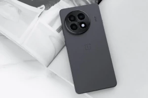 OnePlus Ace 5 Racing Edition получит SoC Dimensity 9400e