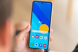 Samsung готовит Galaxy Z Flip7 на чипе Exynos 2500