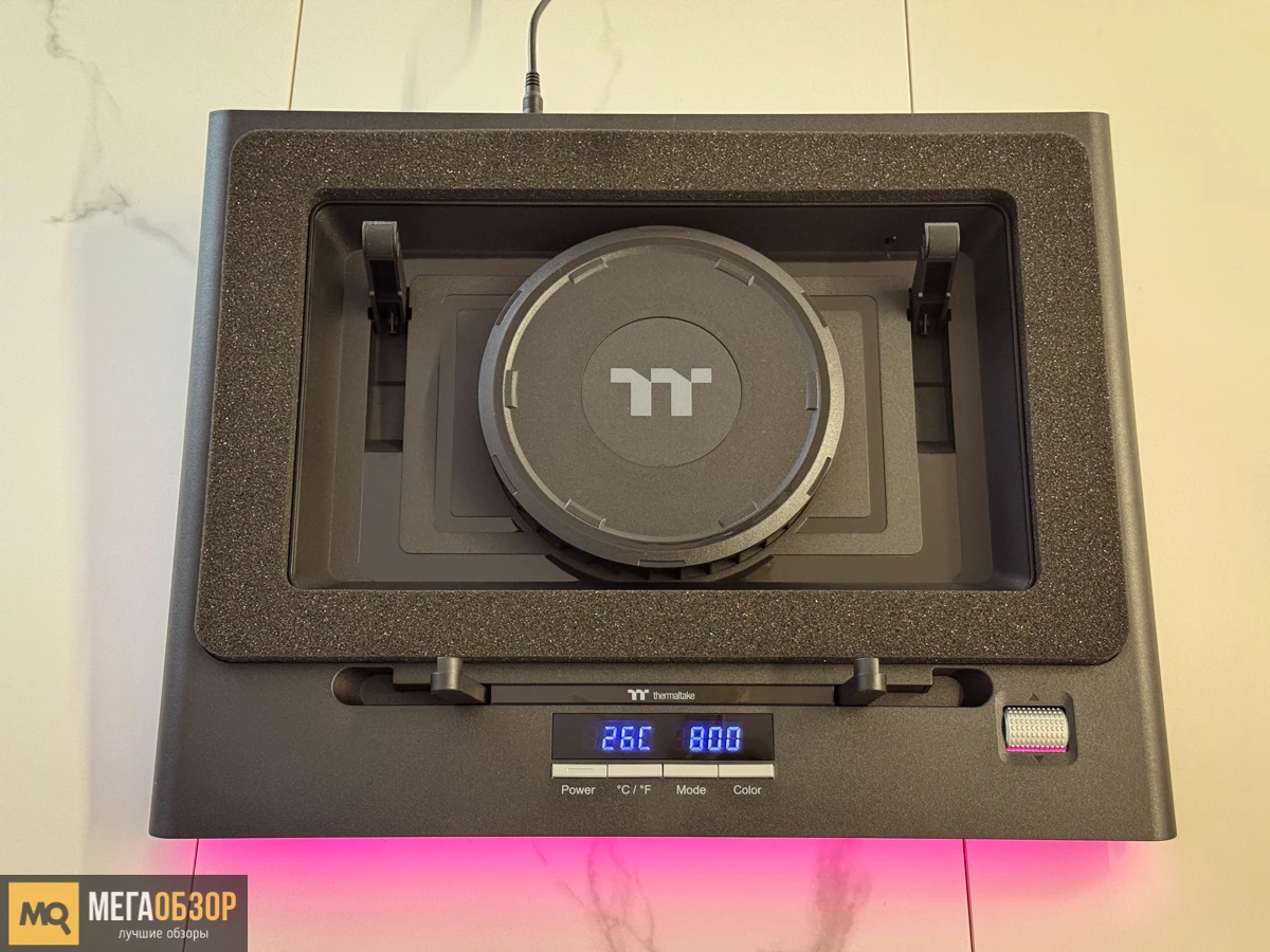 Внешний вид Thermaltake Massive Extreme