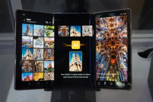 Samsung выпустит трискладной смартфон уже в этом году