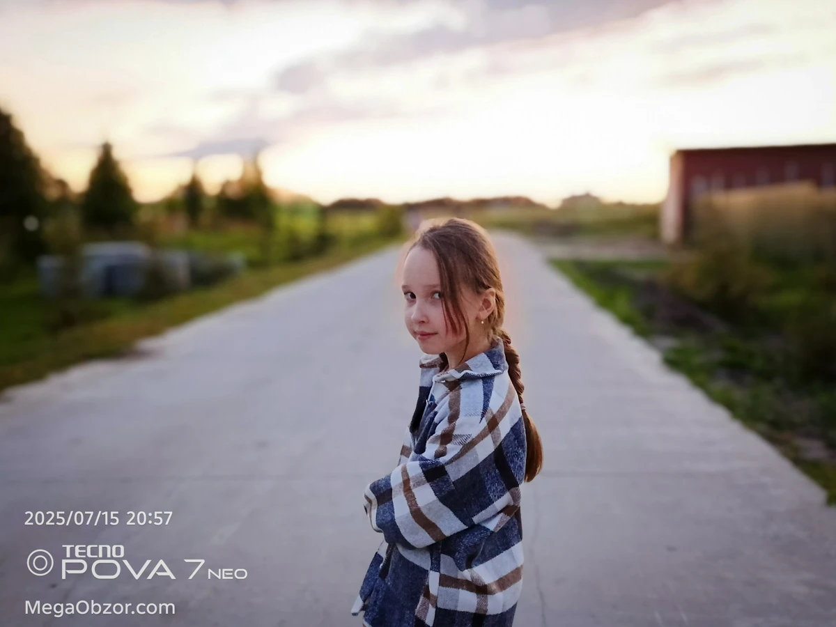 TECNO POVA 7 Neo ночная съемка