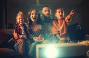 Сериалы и мультсериалы, которые интересно смотреть всей семьей