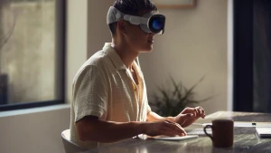 Apple Vision Pro продаётся слишком плохо из-за отсутствия контента