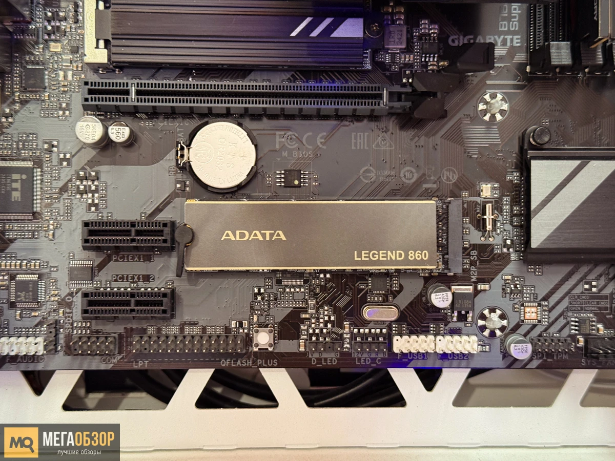 внешний вид ADATA Legend 860