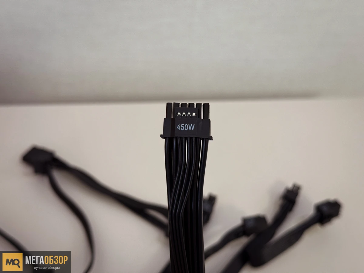 внешний вид XPG PYLON II 750W