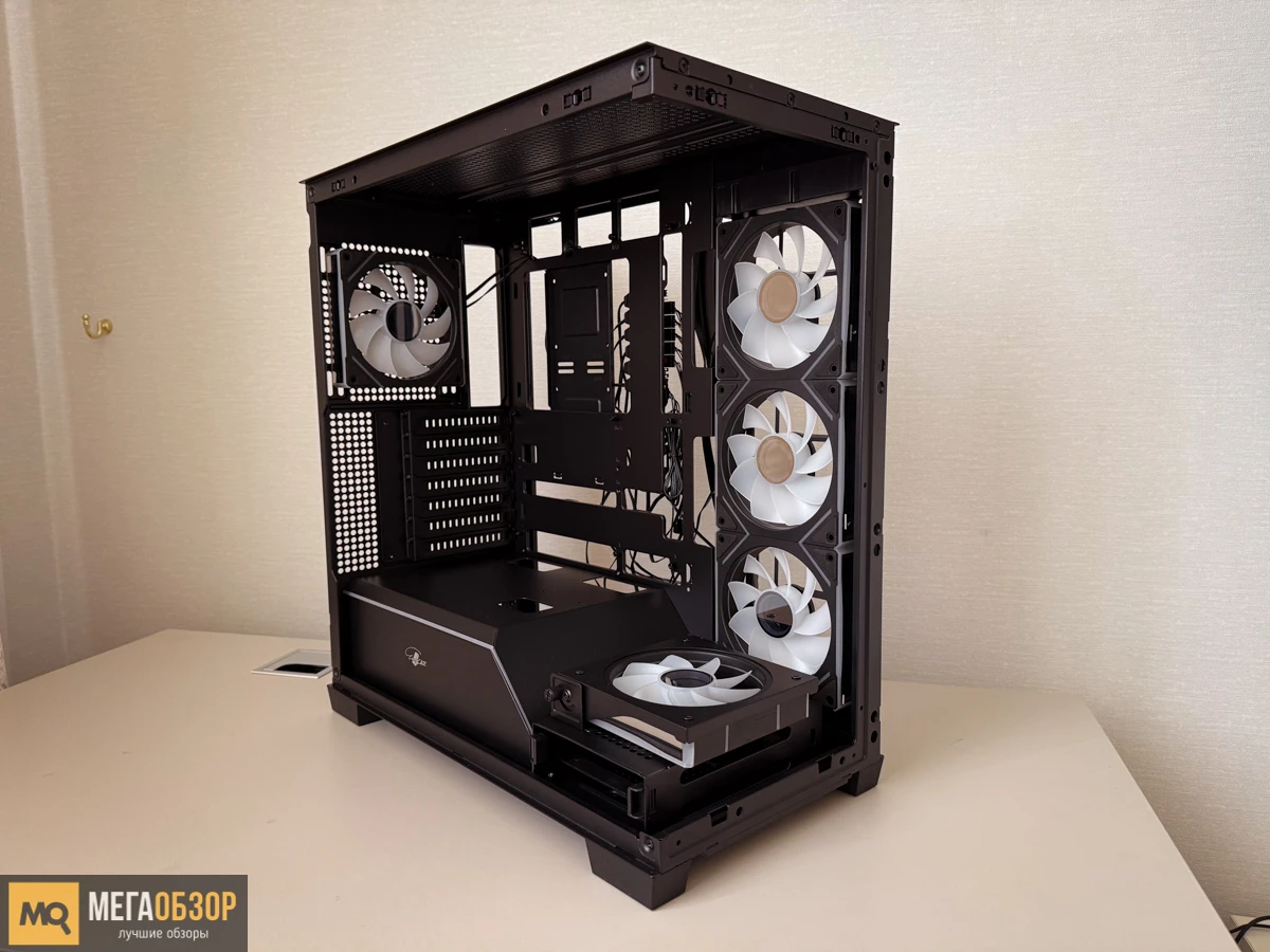 Eurocase M9 Max внутренняя часть