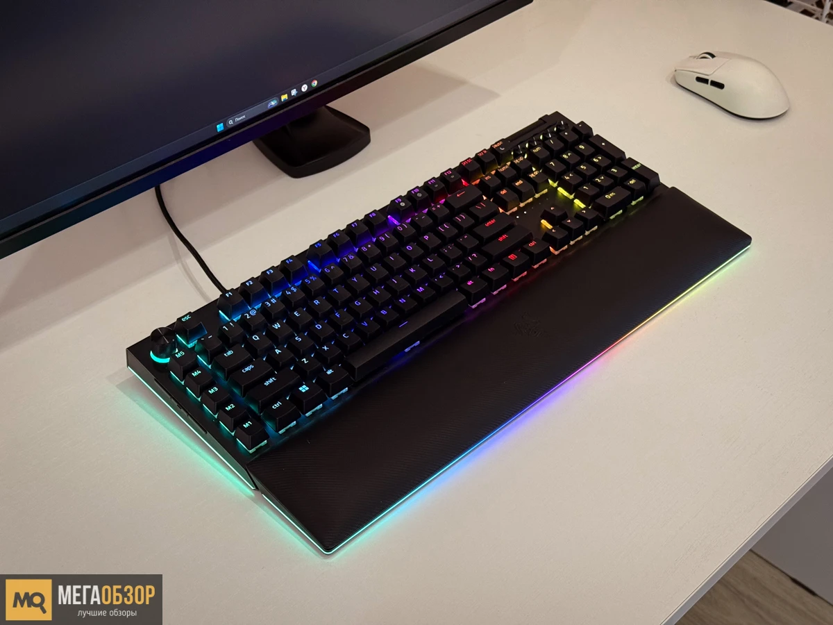 Обзор Razer BlackWidow V4 Pro