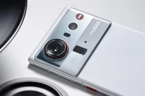 Nubia Z80 Ultra показали во всех расцветках 