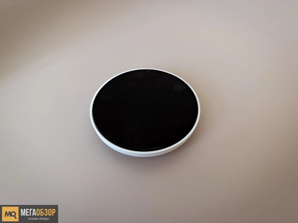 внешний вид Razer Seiren V3 Chroma