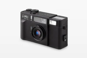 Lomography представила компактную камеру Lomo MC-A