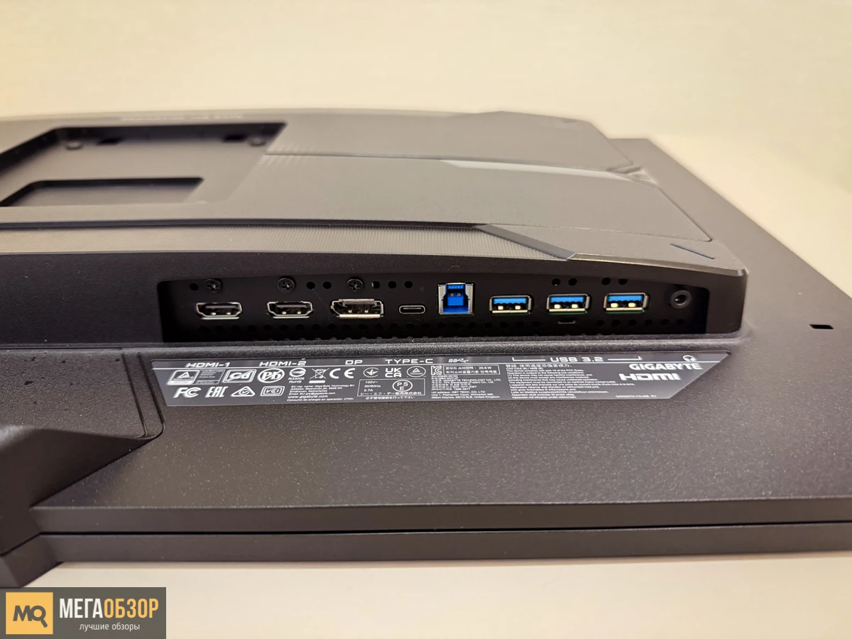 GIGABYTE M27UP внешний вид