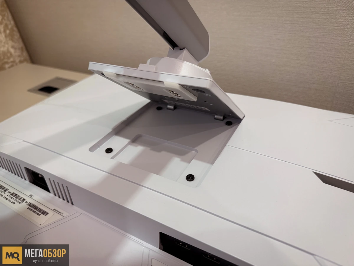 GIGABYTE M27UP ICE сборка