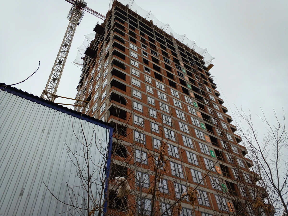 камера Tecno Spark 40 Pro