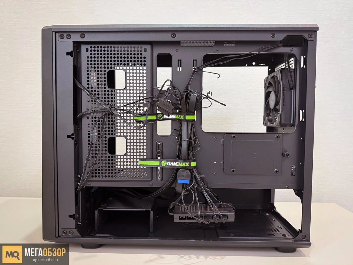 GAMEMAX CLAW 360 внутренняя часть