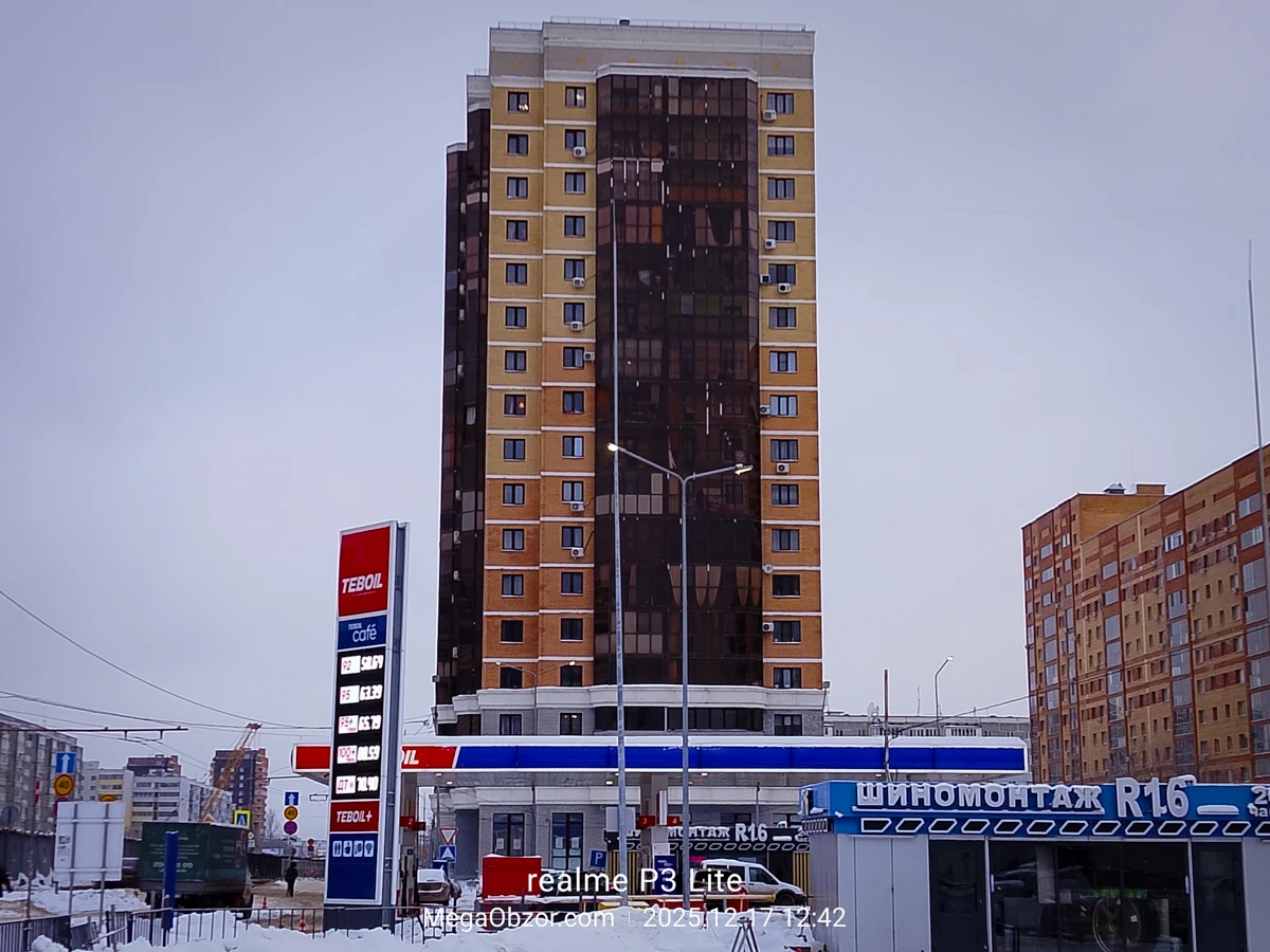 камера realme P3 Lite