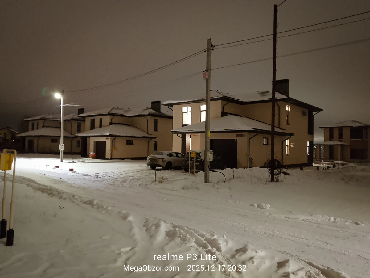 камера realme P3 Lite