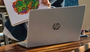 HP OmniBook X Flip 16 на Ultra 7 355 засветился на Walmart