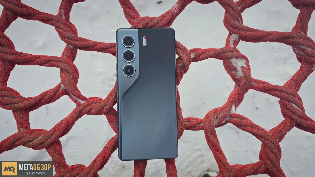 внешний вид Tecno CAMON 40 Pro 5G