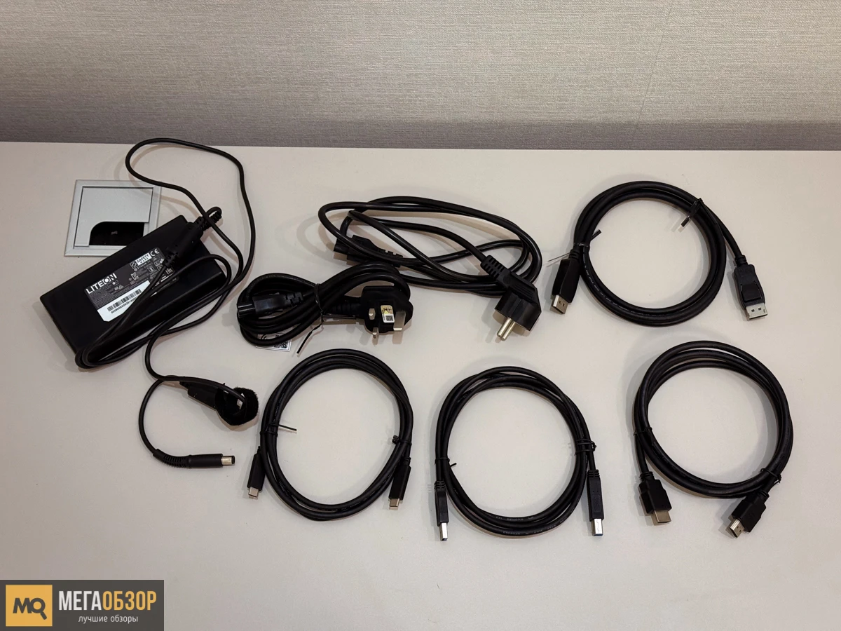 AORUS FO27Q5P комплектация