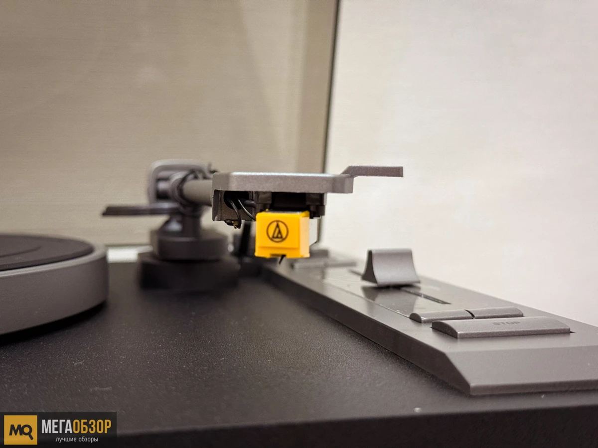 внешний вид Reproductor RP-300BT