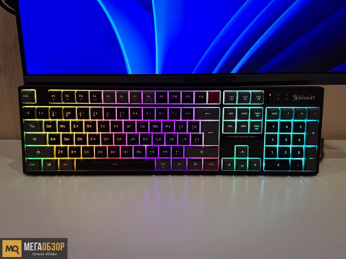 Обзор Bloody B230N