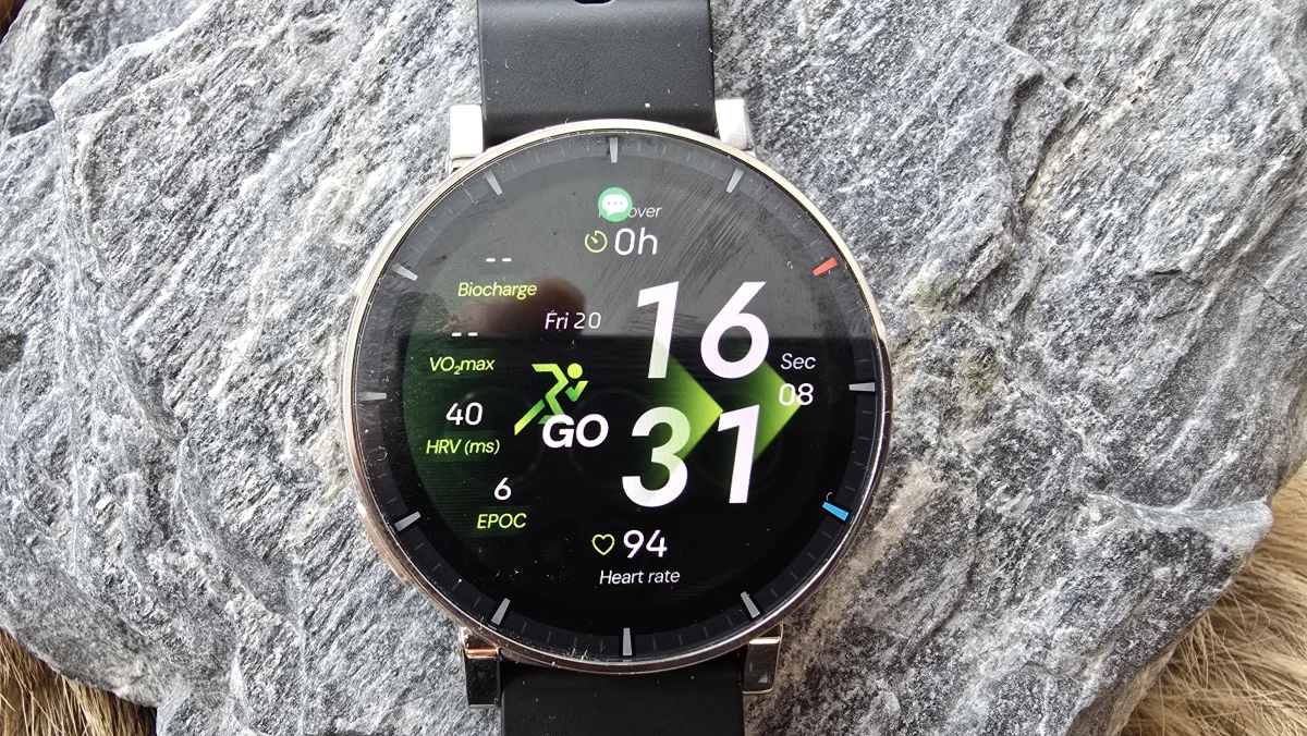 внешний вид Amazfit Active 3 Premium