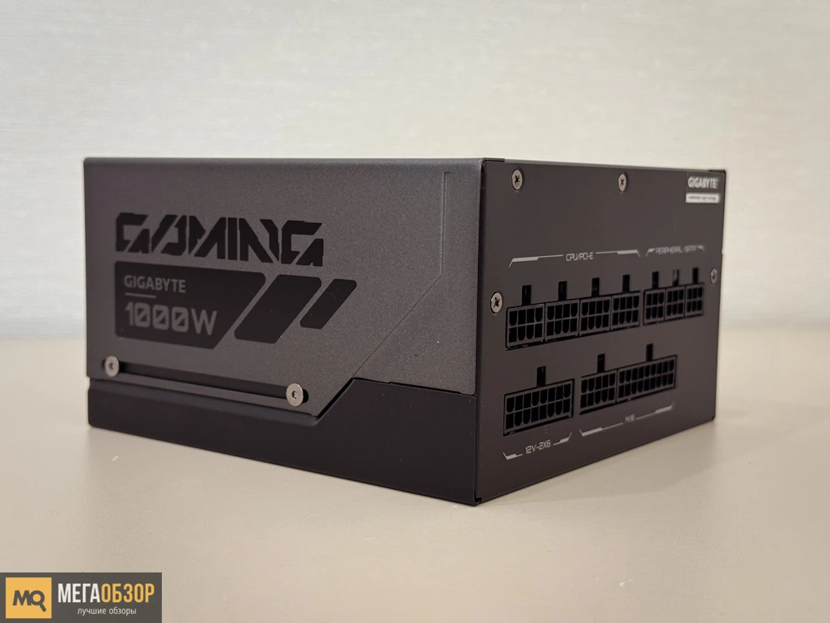 GIGABYTE GAMING 1000GM PG5 внешний вид