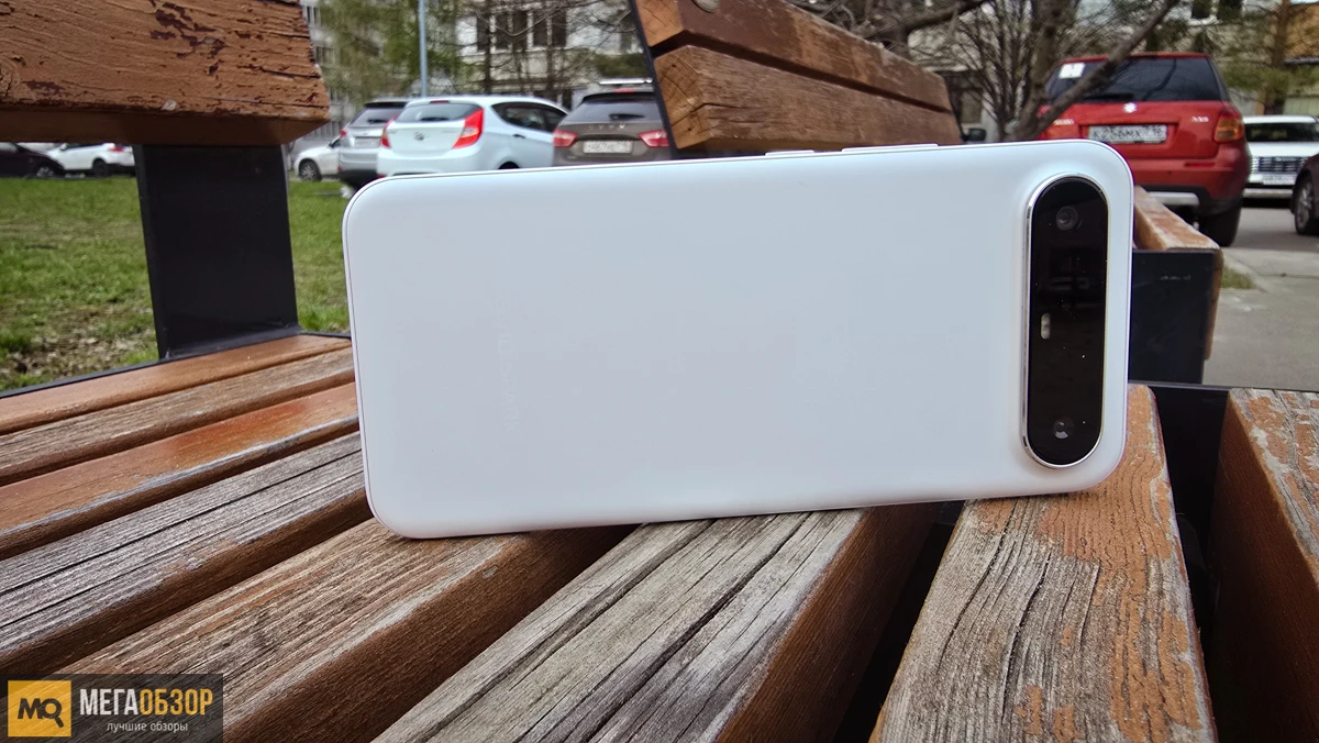 внешний вид Tecno Spark Slim