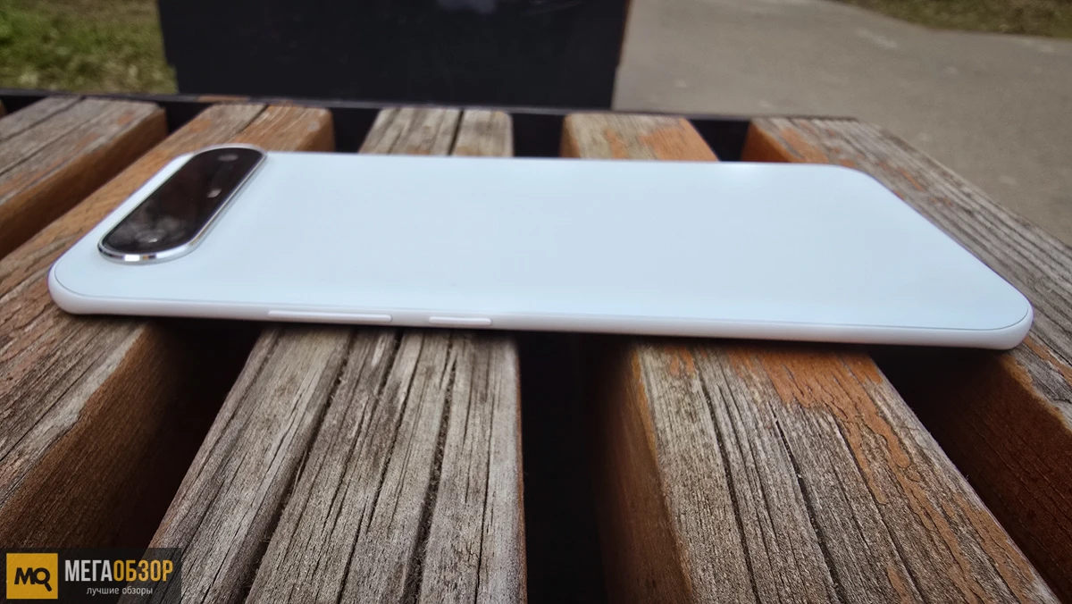 внешний вид Tecno Spark Slim