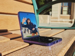 Складной смартфон Motorola Razr 70 Ultra оценен в 1400 евро 