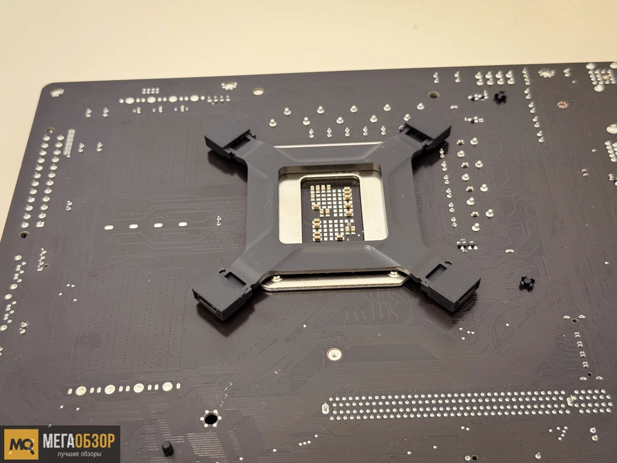 сборка PCCooler RT720 TC