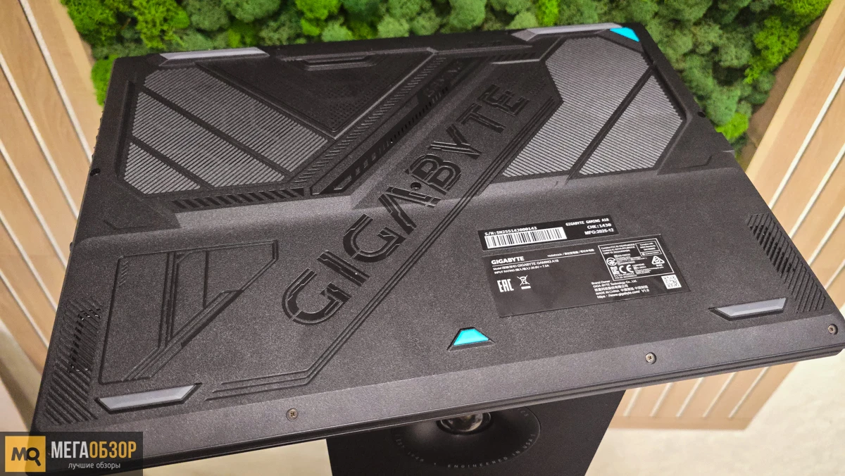 внешний вид GIGABYTE GAMING A18