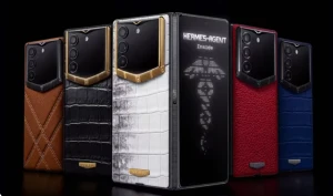 Складной смартфон Vertu AlphaFold оценили в 6880 долларов 