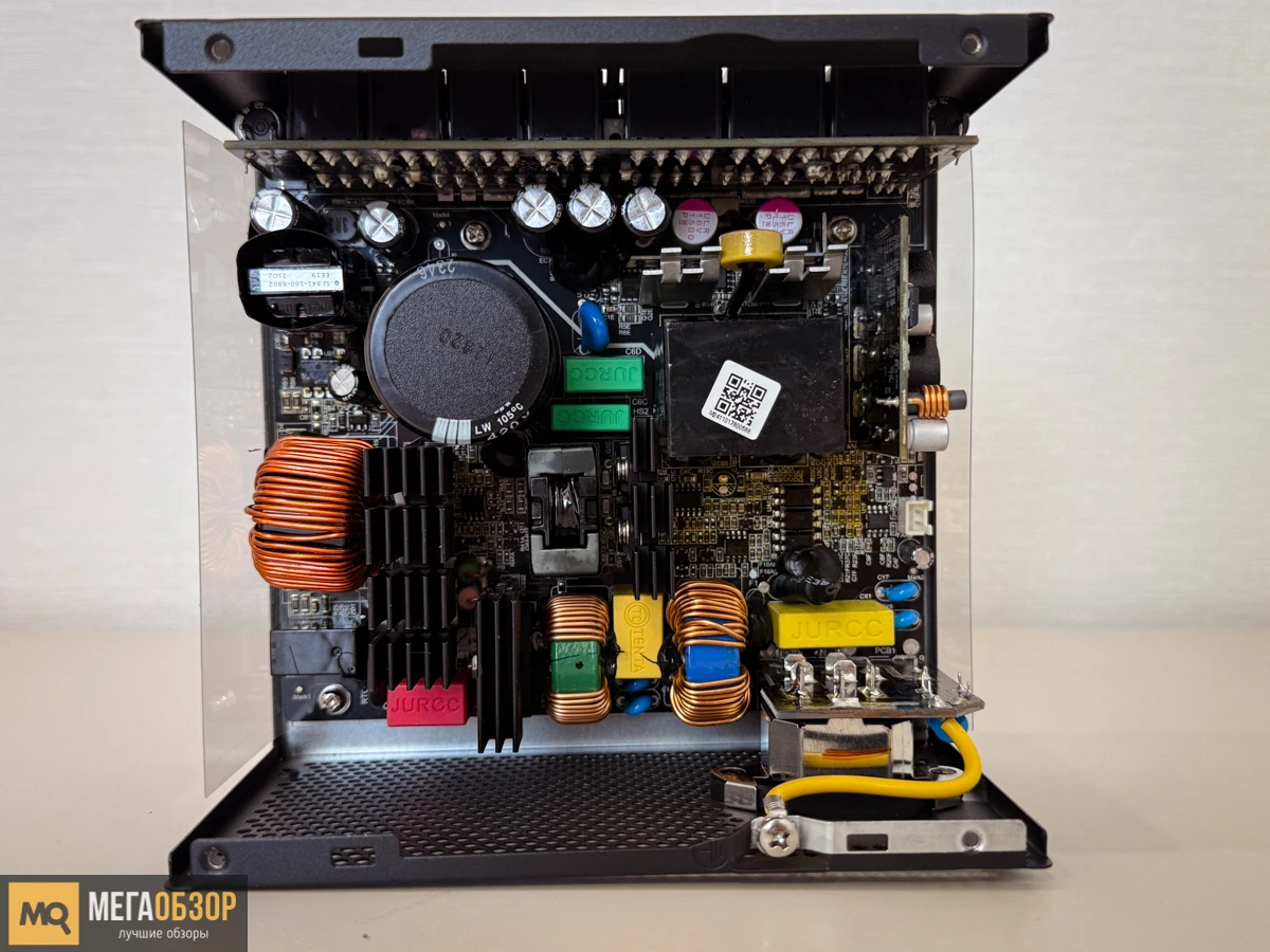 внутренняя часть PCCooler KN1000