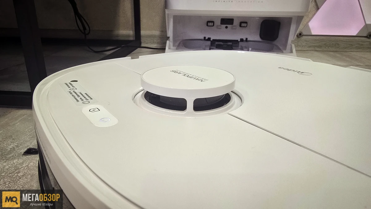внешний вид Midea VCR V15 EVO Ultra