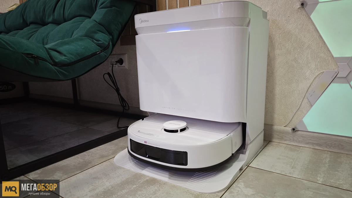 внешний вид Midea VCR V15 EVO Ultra
