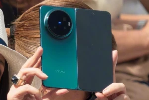 Складной смартфон Vivo X Fold 6 показали на фото 