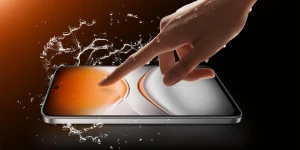 Tecno выпустила смартфон Pova 8 с двумя дисплеями