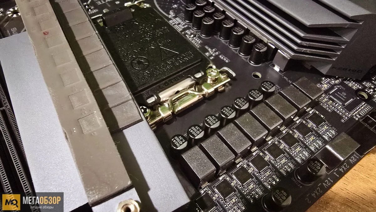 внешний вид GIGABYTE Z890 Eagle Plus