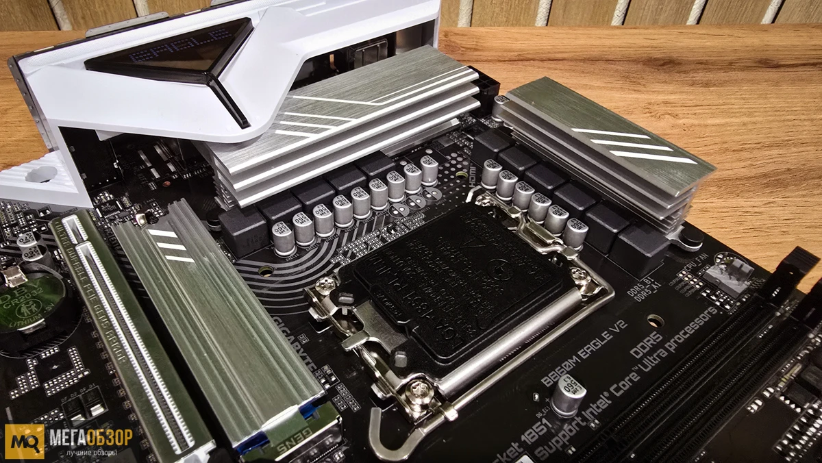 внешний вид GIGABYTE B860M Eagle V2